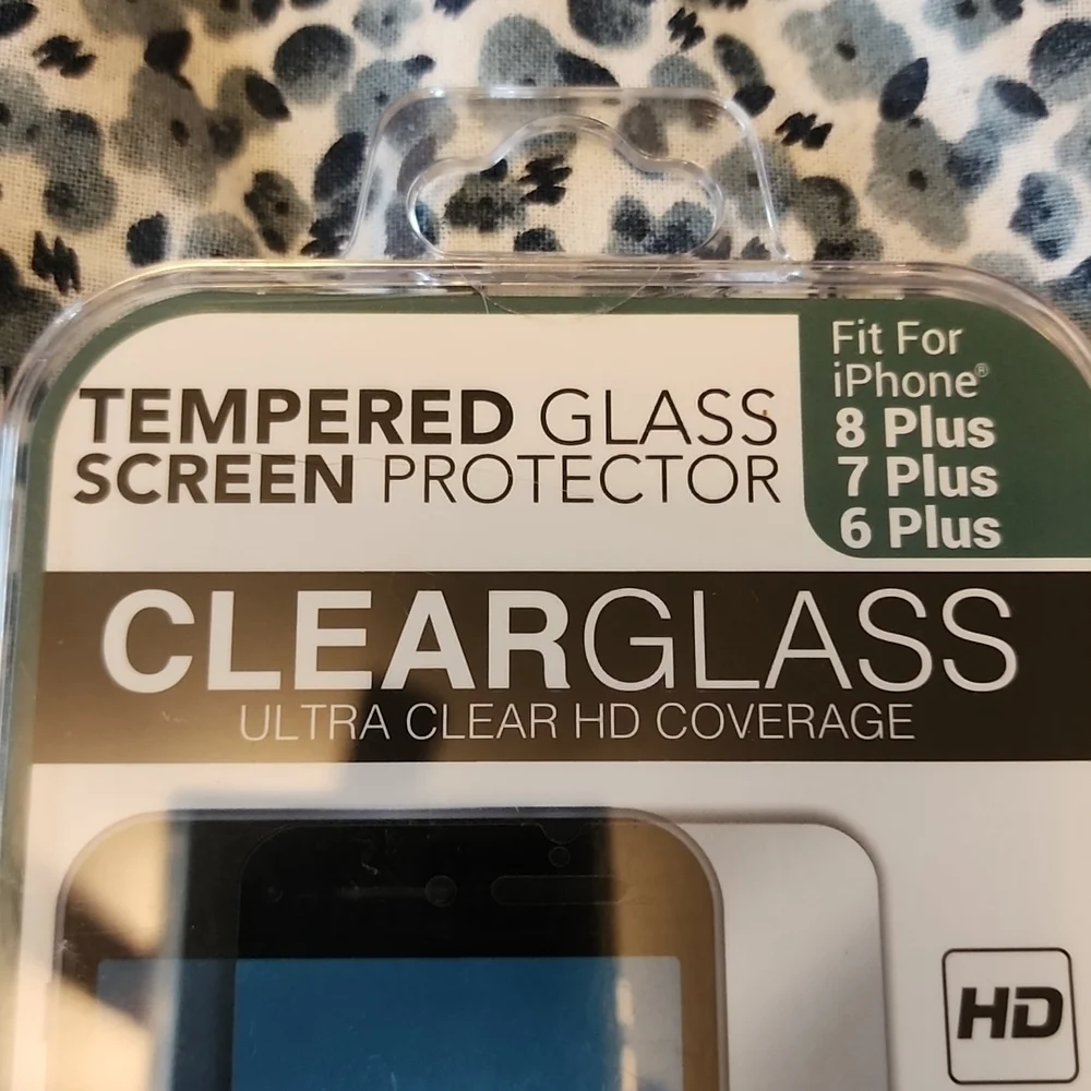 IPhone tempered glass screen protector